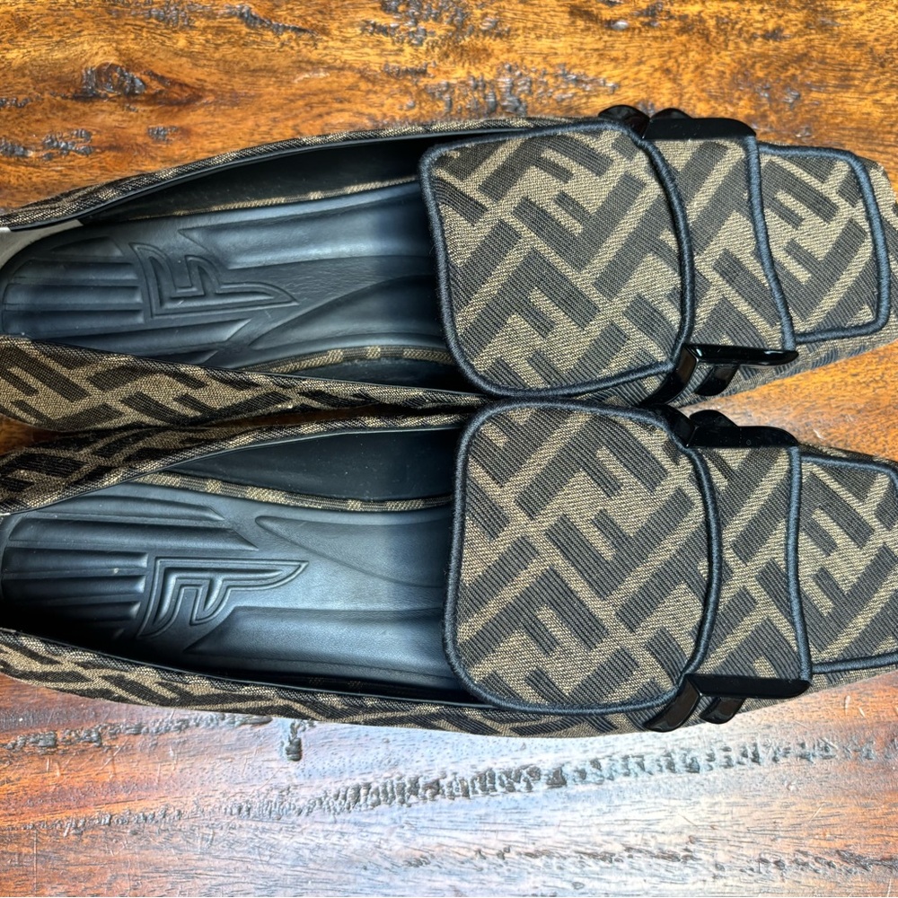 Fendi Zucca FF Monogram Black and Brown Luxurious Loafers